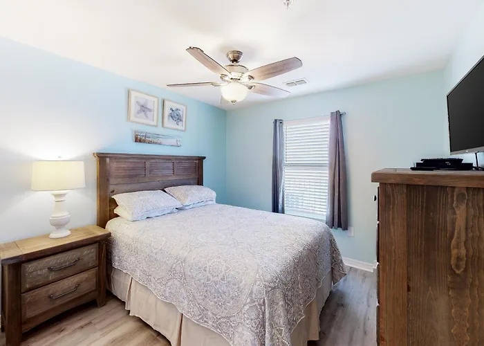 Grand 215 * Gulf Shores