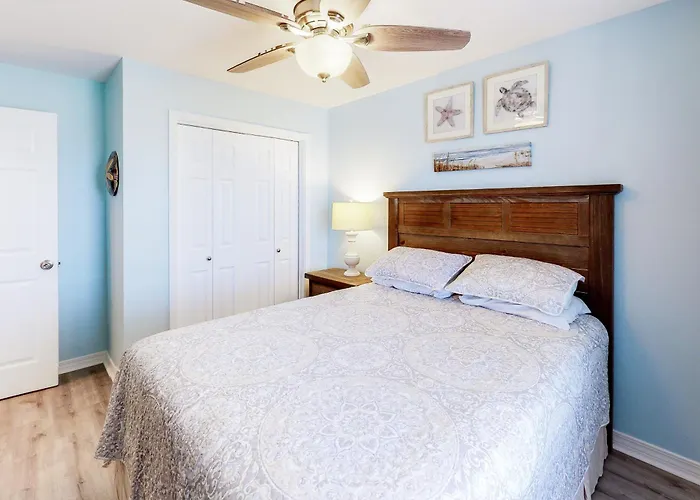Grand 215 Gulf Shores