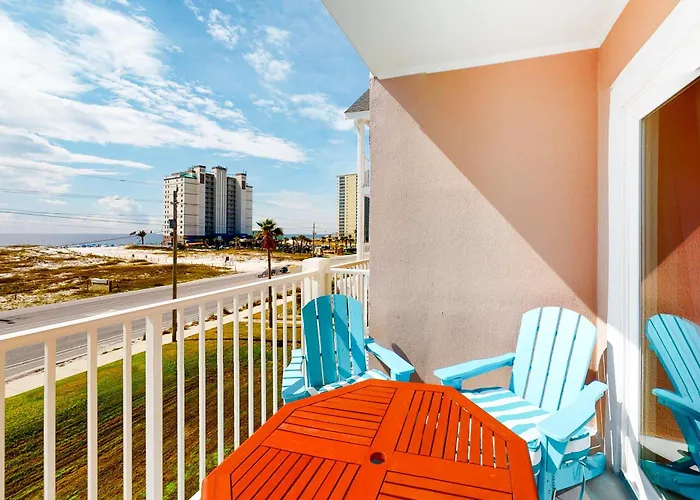 Grand 215 Apartment